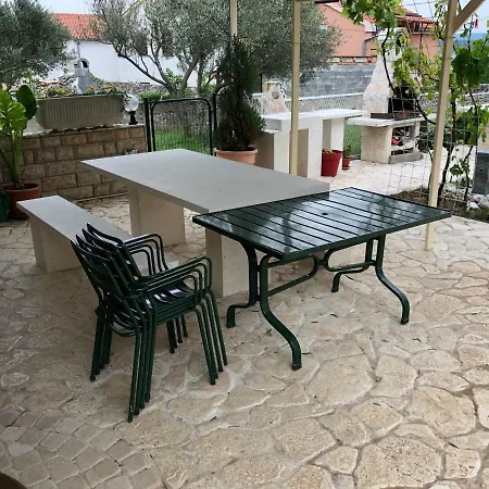 Maslenica Residence, Near Zadar * Ясенице